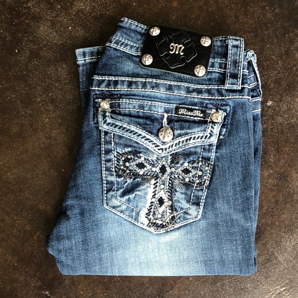 Miss Me Boot Cut Jeans Size 27